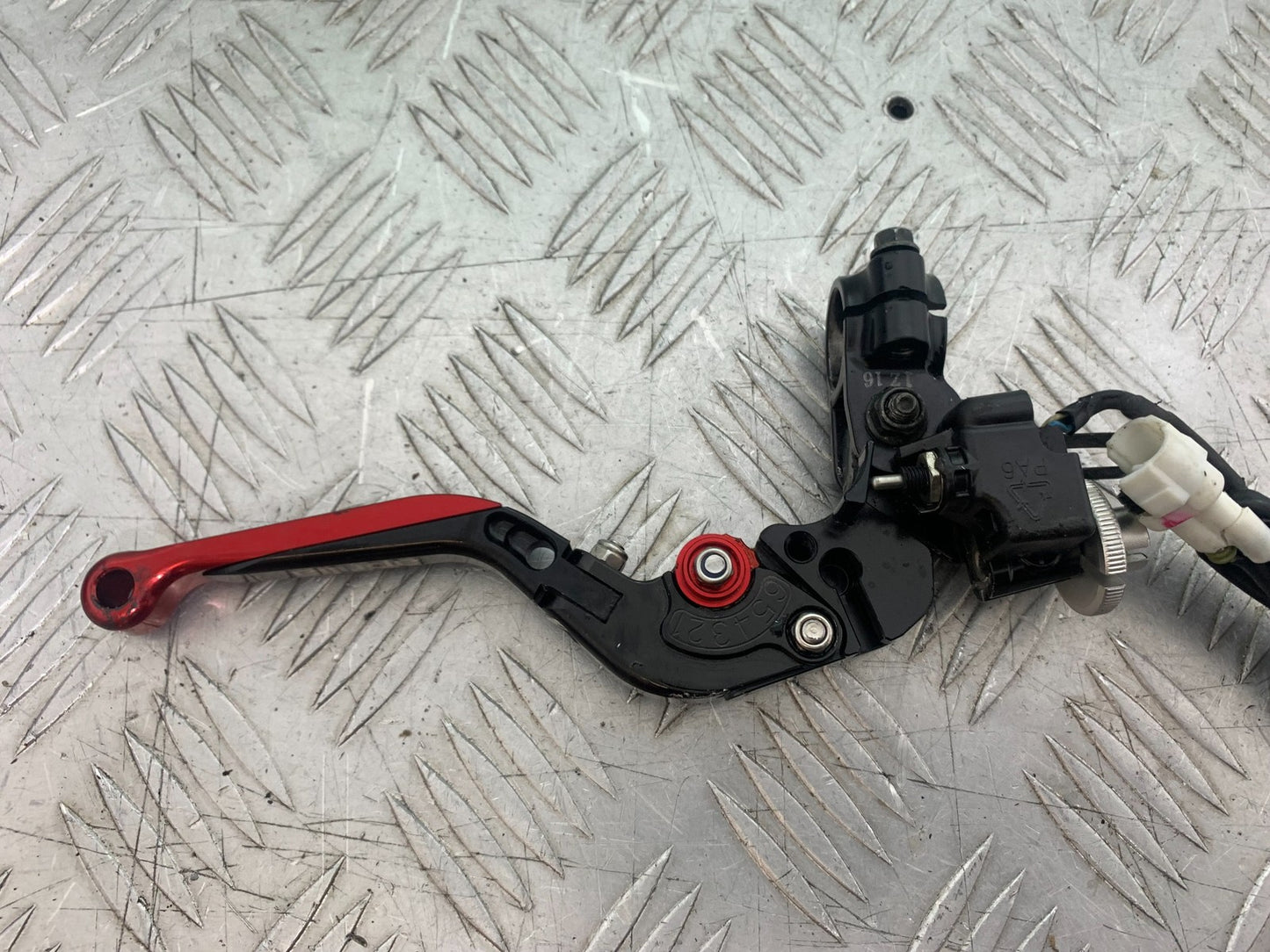 APRILIA RS660 RS 660 CLUTCH LEVER AND BRACKET  YEAR 2020-2024 (CMB1202)