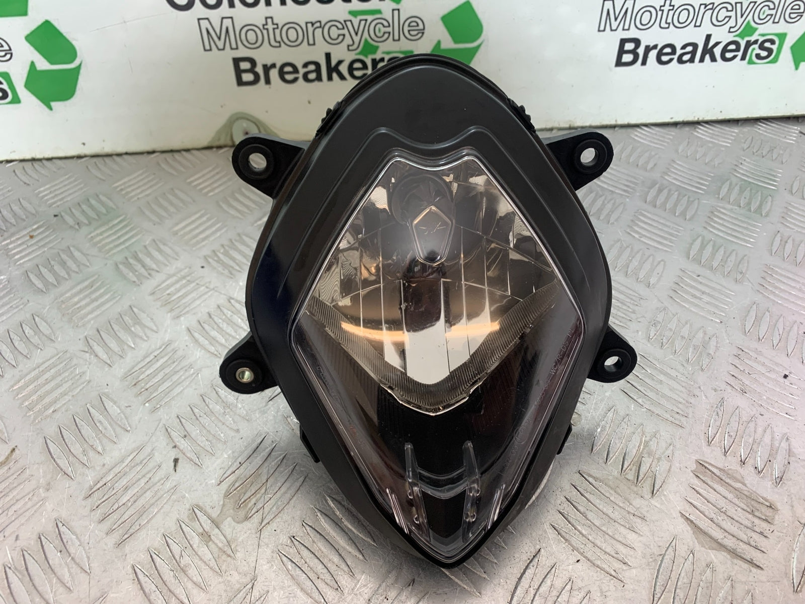 MV AGUSTA 800 F3 HEADLIGHT   YEAR 2013-2016 (CMB1152)