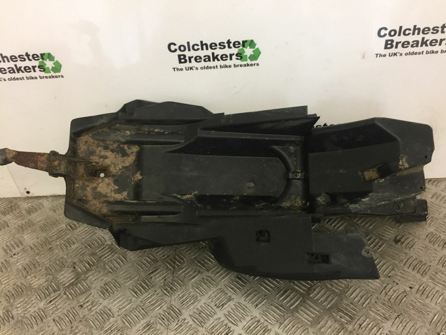 HONDA XL125 VARADERO UNDERTRAY YEAR 2007 - 2010