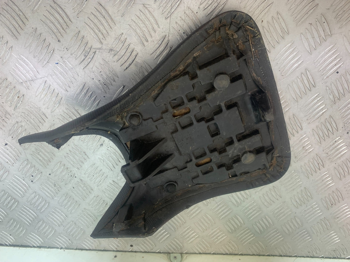 RIEJU 125 RS2 FRONT SEAT  YEAR 2007 (CMB1142)