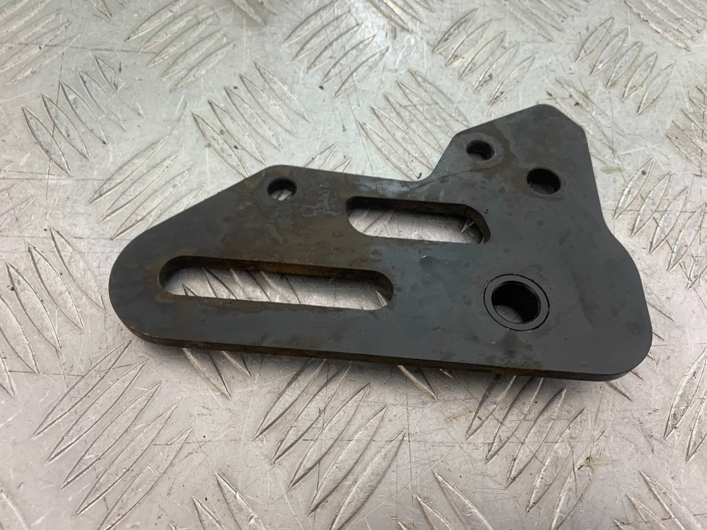 BENELLI BN125 BN 125 REAR CALIPER BRACKET  YEAR 2018-2021 (CMB1194)