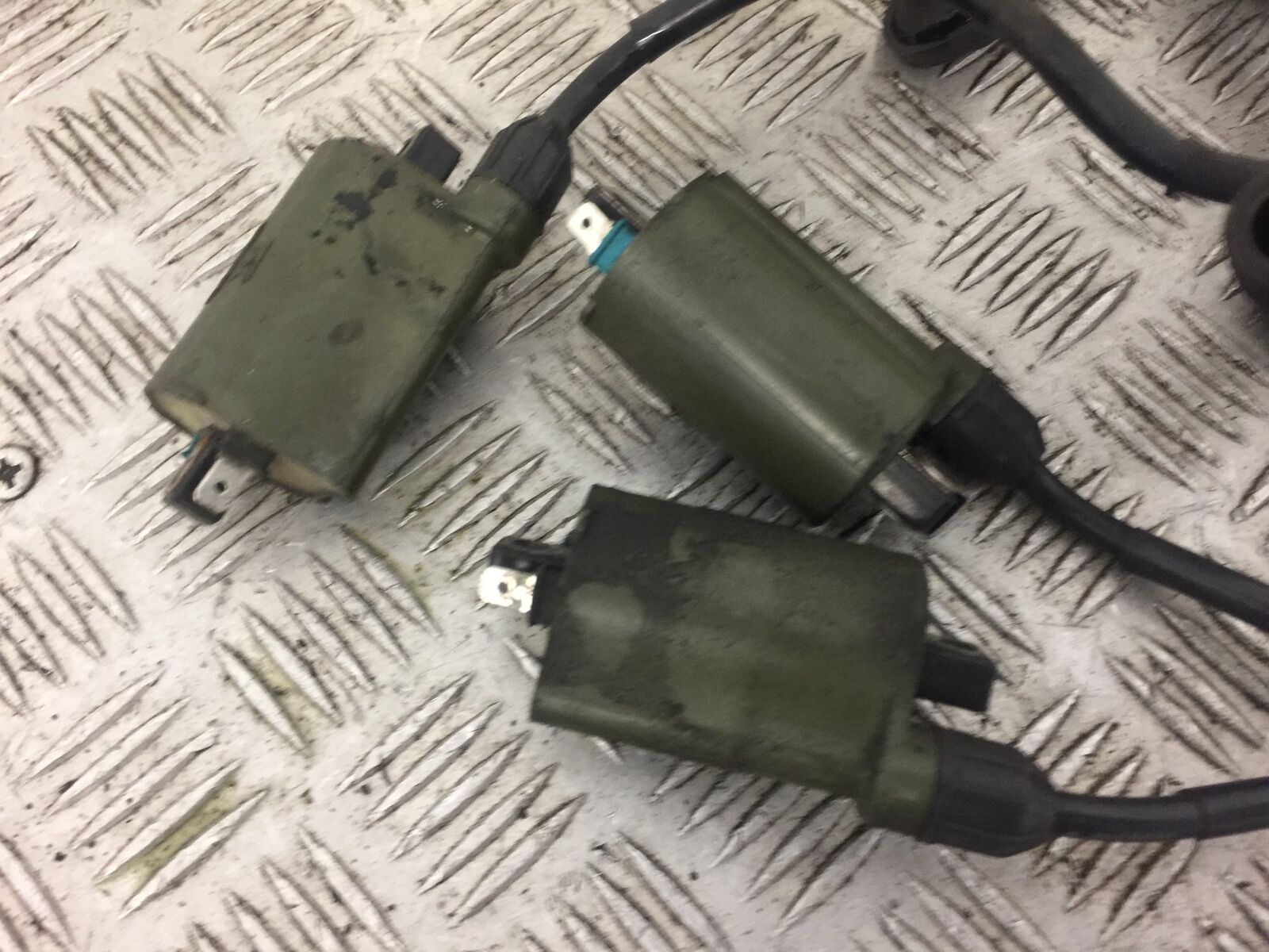 HONDA VFR800 VFR 800 PRE V-TEC 3 X COILS AND CAPS   YEAR 1998-2001 (STOCK 370)