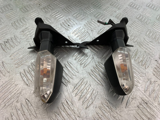 KAWASAKI ER6 N FRONT INDICATORS  YEAR 2012-2017 (CMB1324)