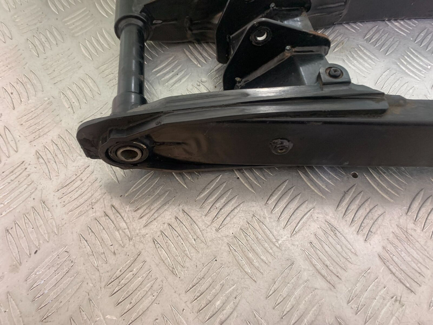 HONDA CBR600 CBR 600 F2 SWINGARM   YEAR 1991-1993 (CMB1114)