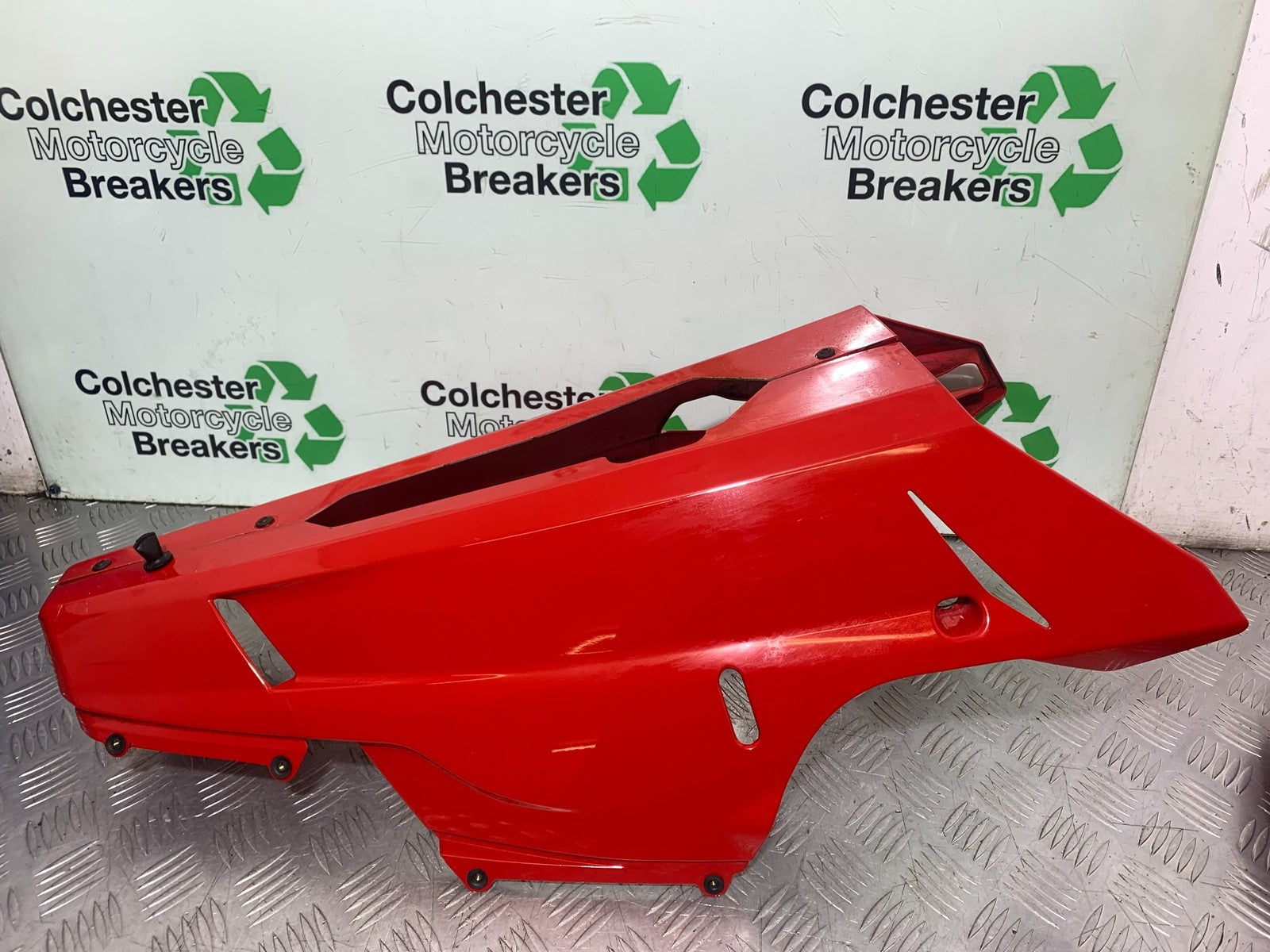 DUCATI 1198 S BELLYPAN YEAR 2009-2011 (CMB1219)