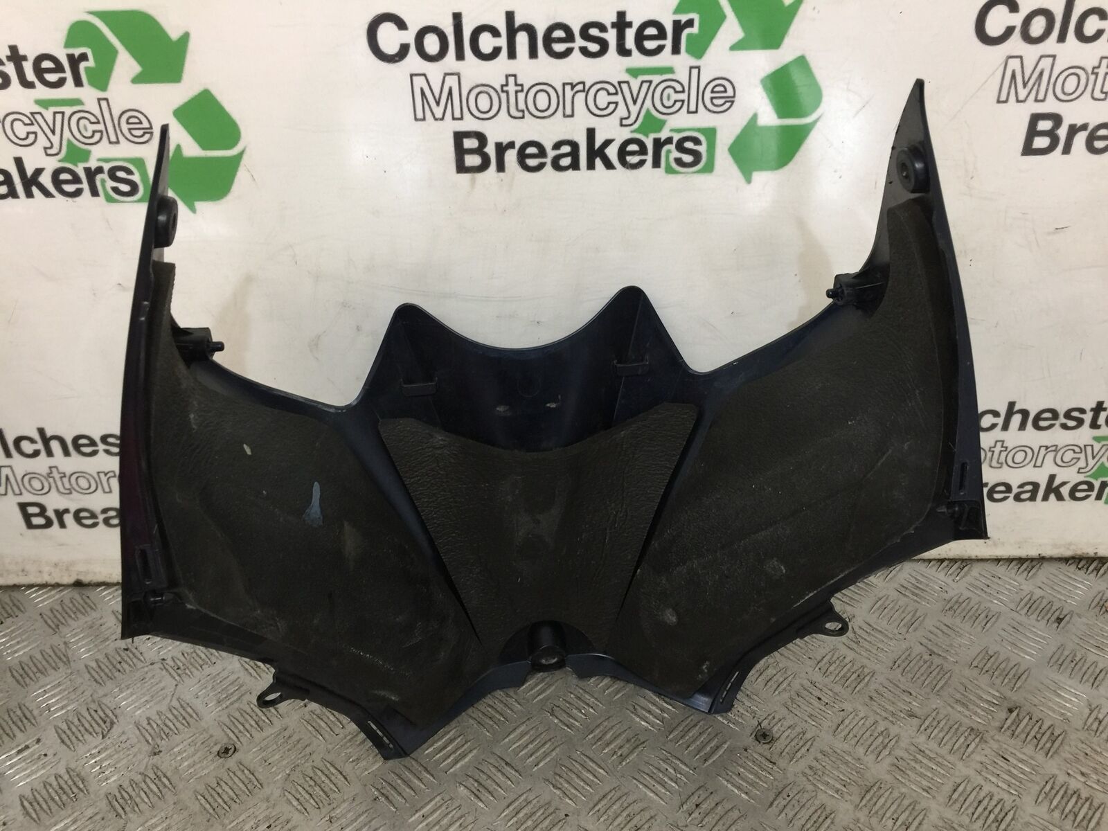 KAWASAKI ZZR1400 ZZR 1400 PETROL TANK COVER YEAR 2007-11(STOCK 893)