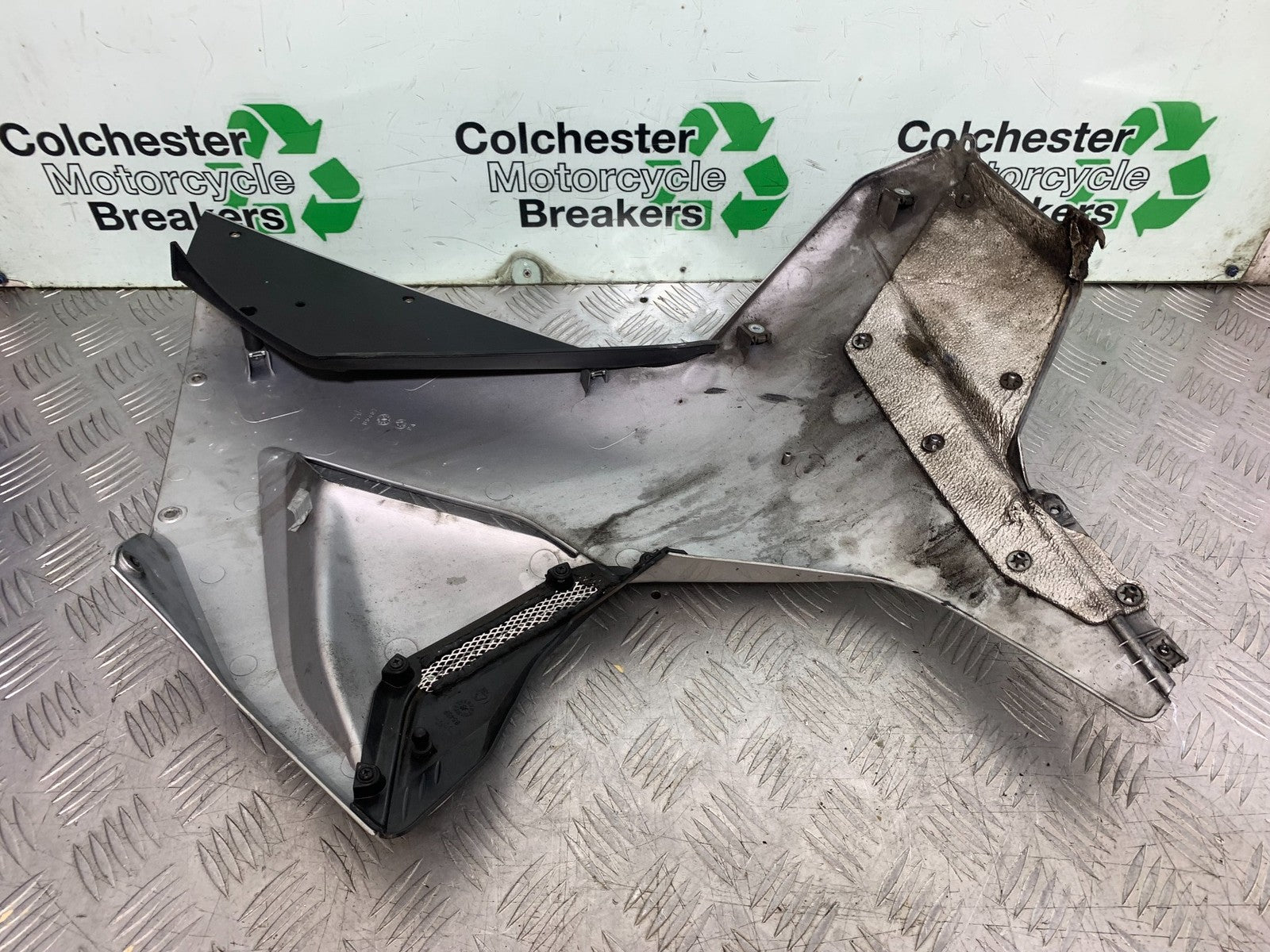 MV AGUSTA 675 F3 LEFT FAIRING PANEL YEAR 2012-2016 (CMB1302)