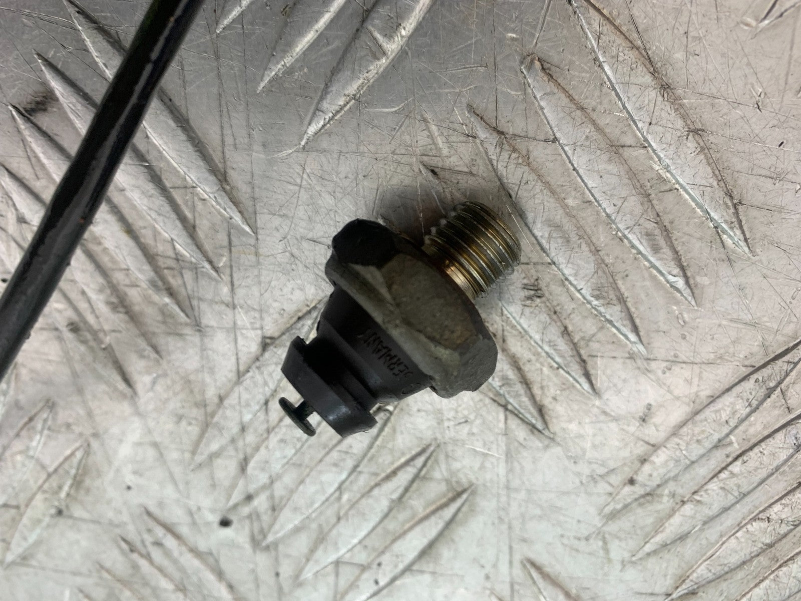 BMW R1100 RT R 1100 RT ENGINE SENSORS  YEAR 1996-2001 (CMB1095)