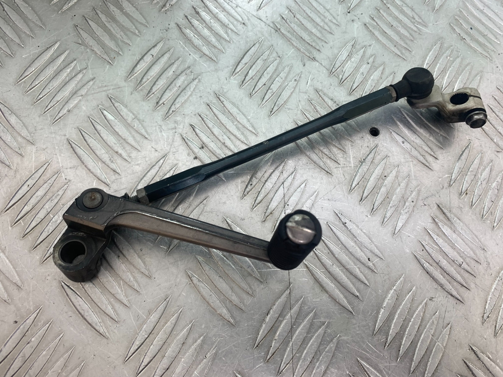 KAWASAKI ZX6R GEAR LEVER  YEAR 2009-2012 (CMB1136)