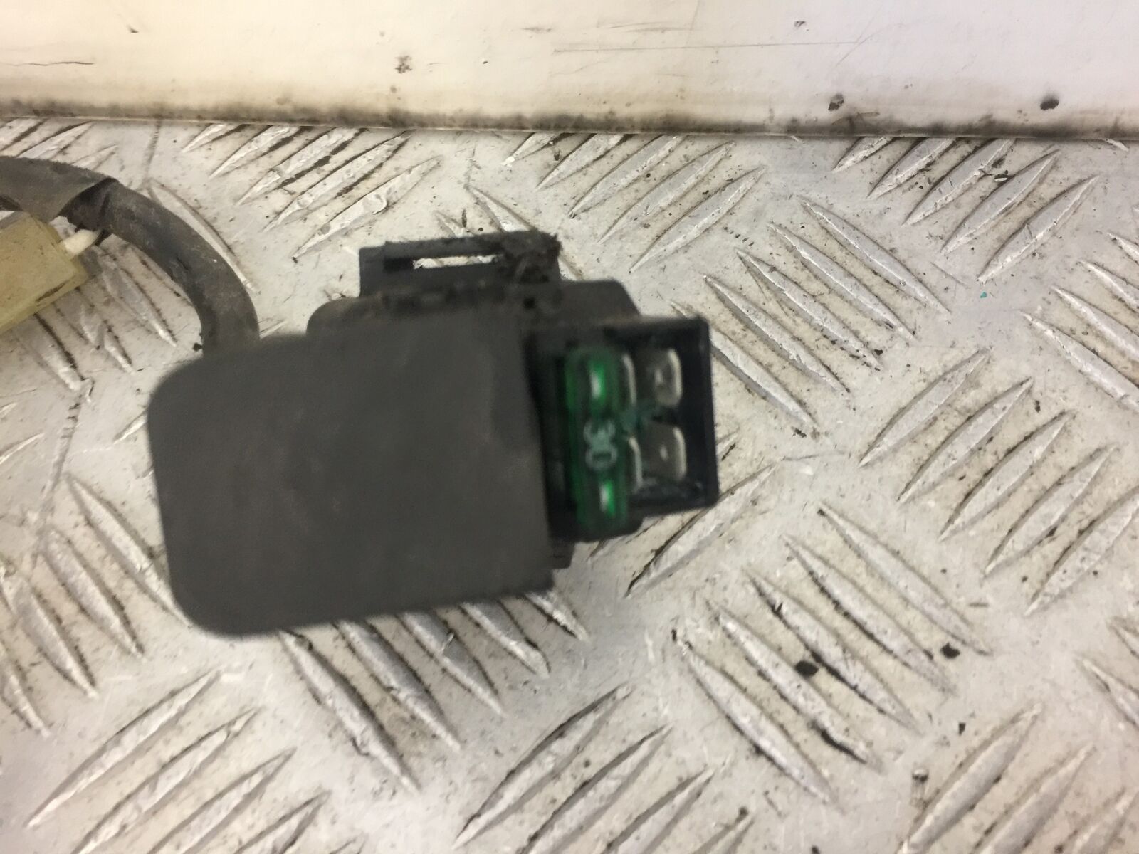 KAWASAKI ZX6R ZX6 J STARTER SOLENOID YEAR 2000  (STOCK 456)