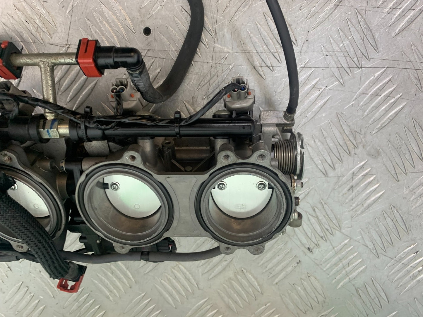 KAWASAKI ZX10R ZX10 R THROTTLE BODIES   2008-2010 (CMB1206)