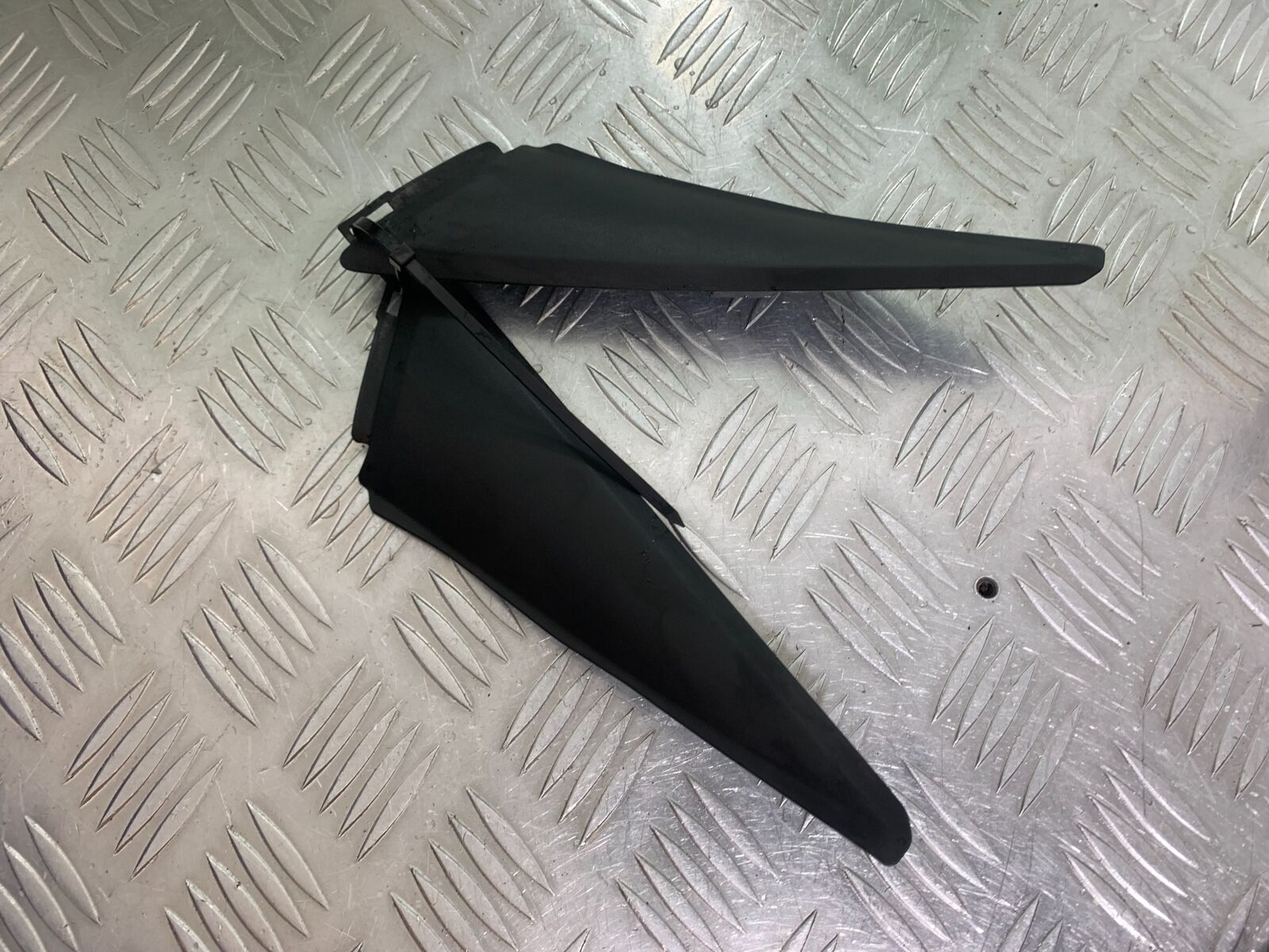 HONDA CBR1000 rr FIREBLADE LEFT & RIGHT INFILLS 2008-2011 (CMB1037)
