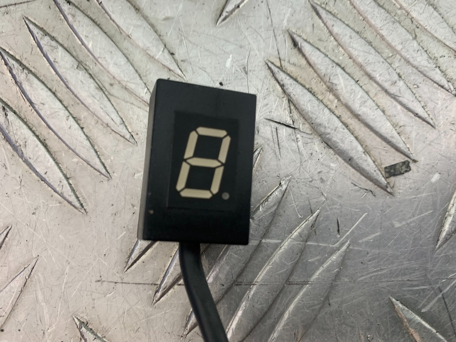 KTM 990 SUPER DUKE GEAR INDICATOR  YEAR 2007-2011  (CMB1207)