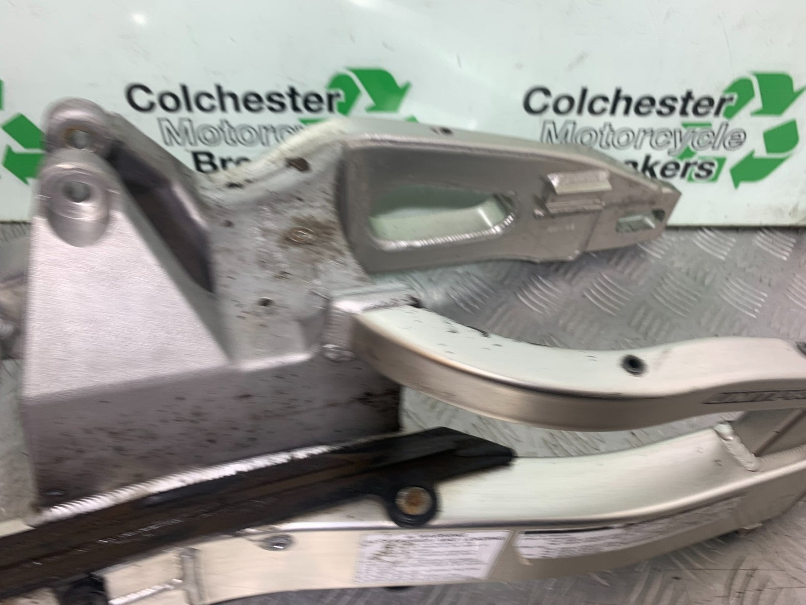 HONDA CBR1000 rr FIREBLADE SWINGARM  YEAR 2006 (CMB1220)