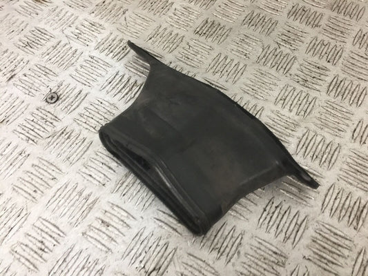TRIUMPH 1050 SPRINT AIR DUCT  YEAR 2004-2007 (STOCK 888)