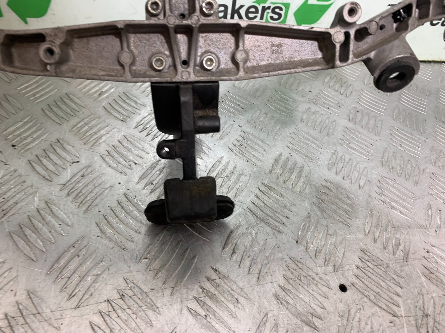 KAWASAKI GTR1400 GTR 1400 FAIRING BRACKET  YEAR 2007-2009 (CMB1306)