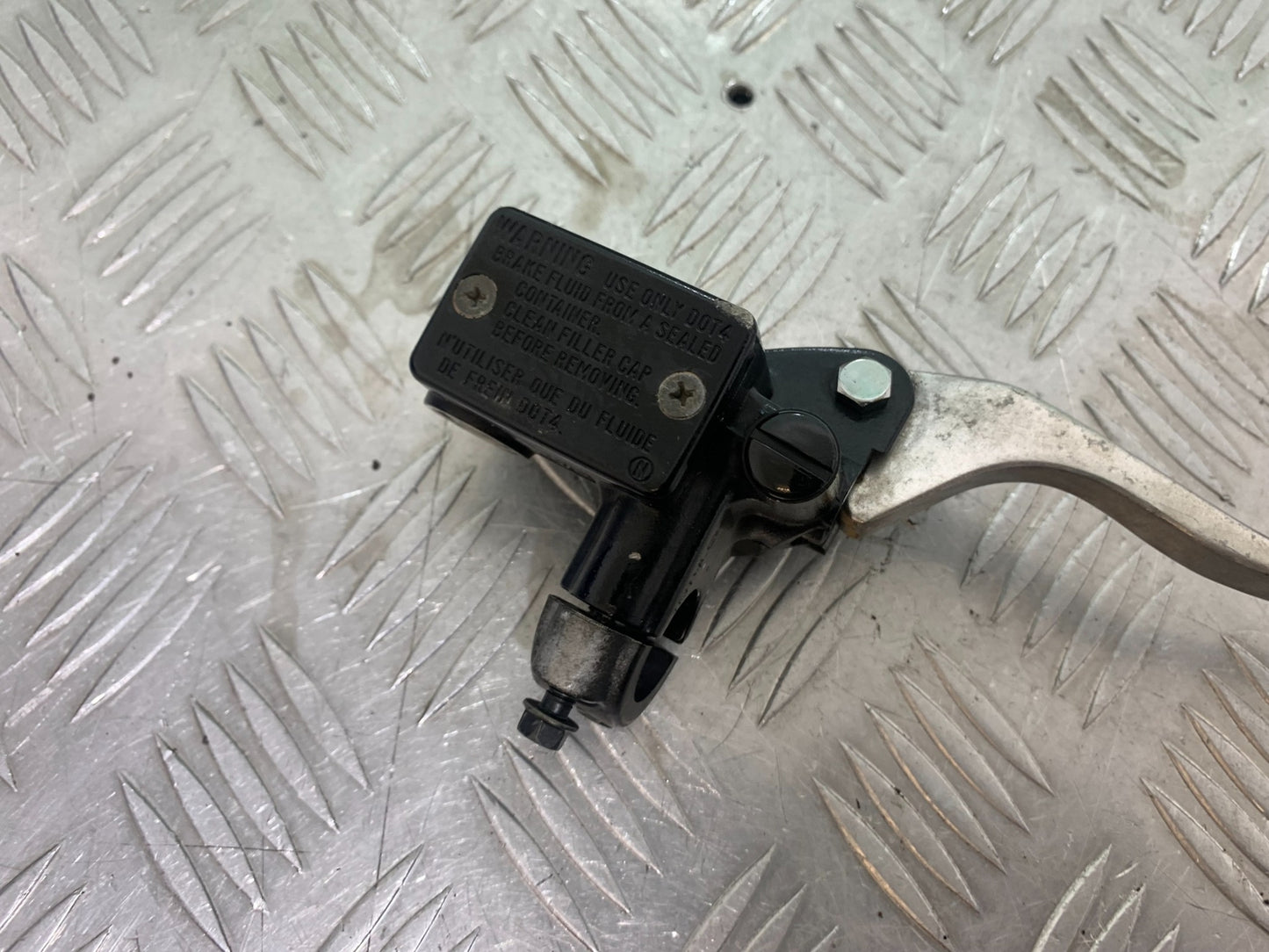 HONDA CBR500R CBR 500 R FRONT BRAKE MASTER CYLINDER YEAR 2012-16 (CMB1151)
