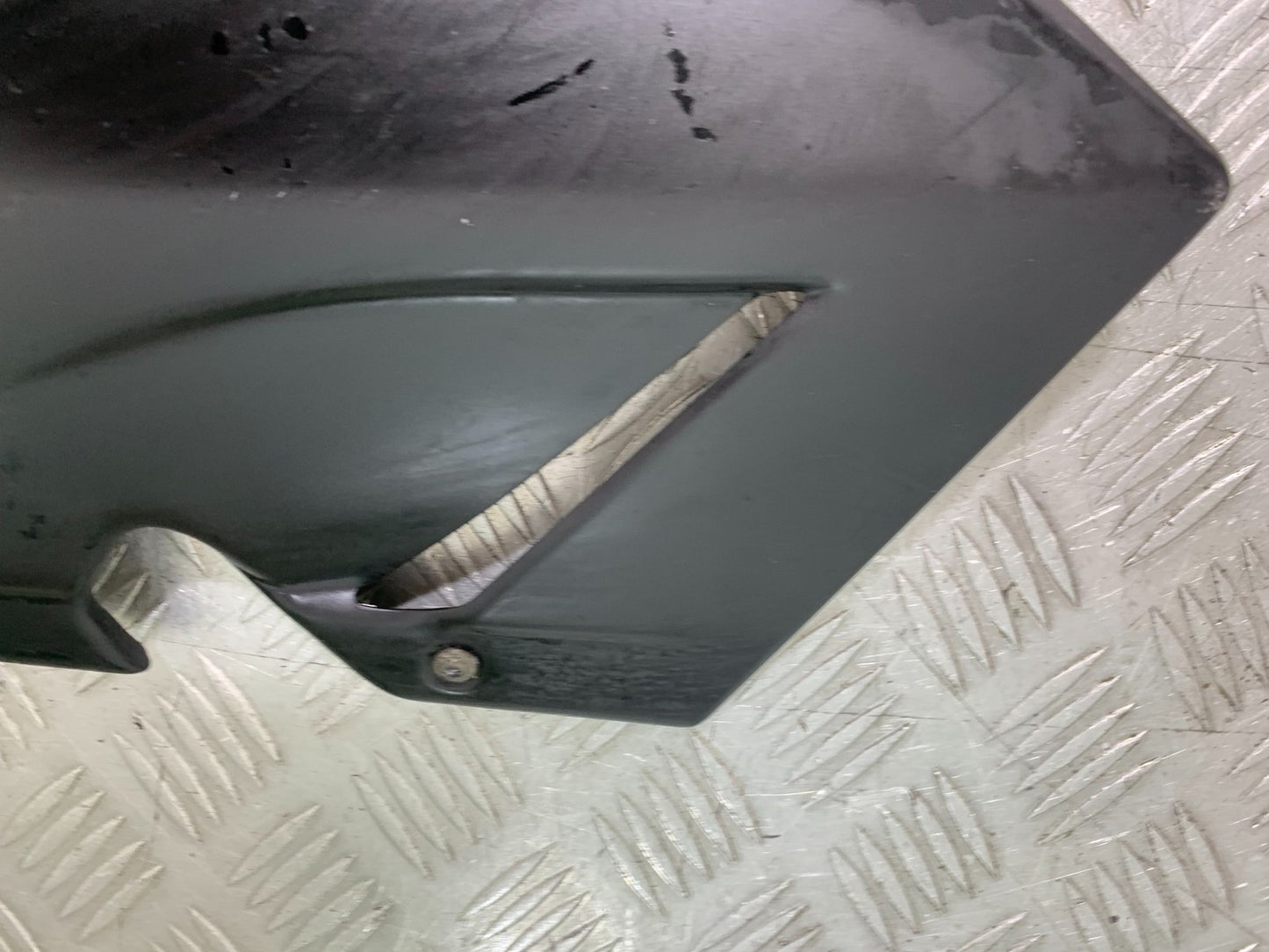MV AGUSTA 800 F3 RIGHT BELLYPAN  YEAR 2017-2019 (CMB1227)
