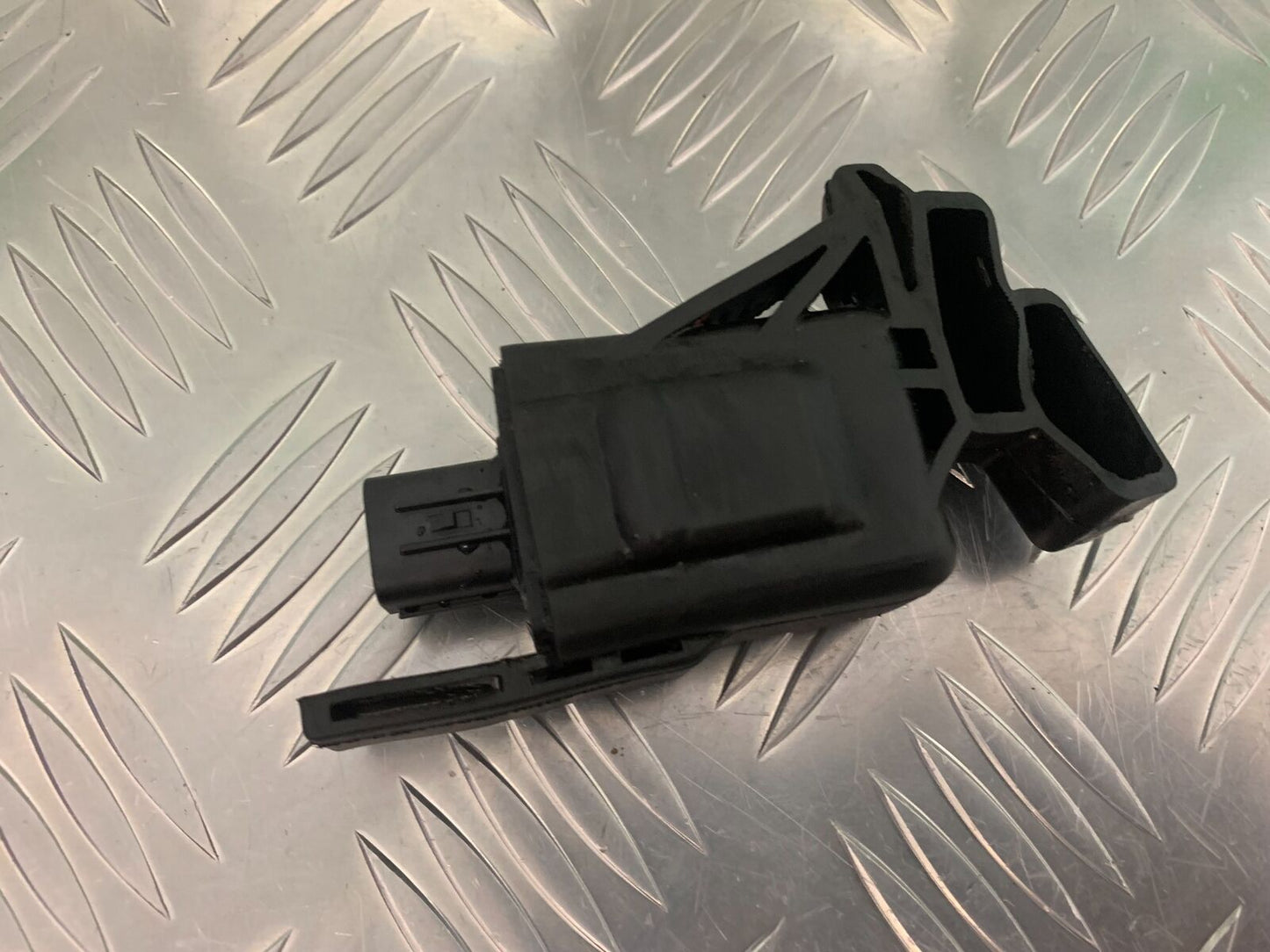 HONDA CB500 F CB500F RELAY   YEAR 2022 (STOCK 951)