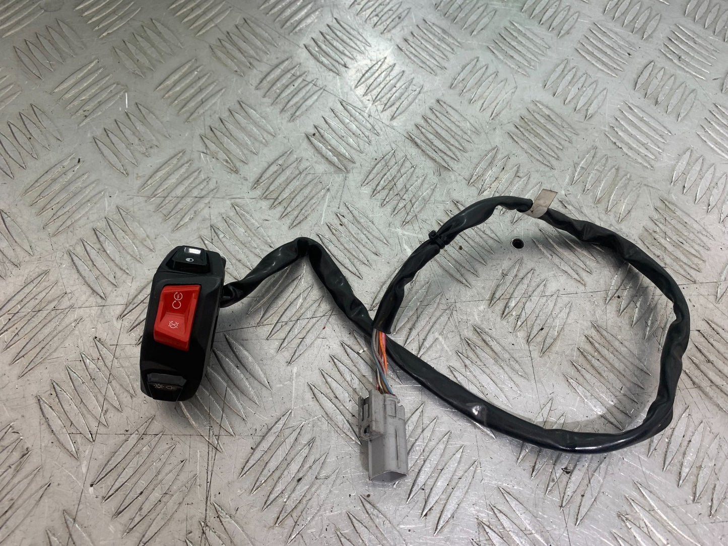 APRILIA RS660 RS 660 RIGHT SWITCH GEAR  YEAR 2020-2024 (CMB1202)