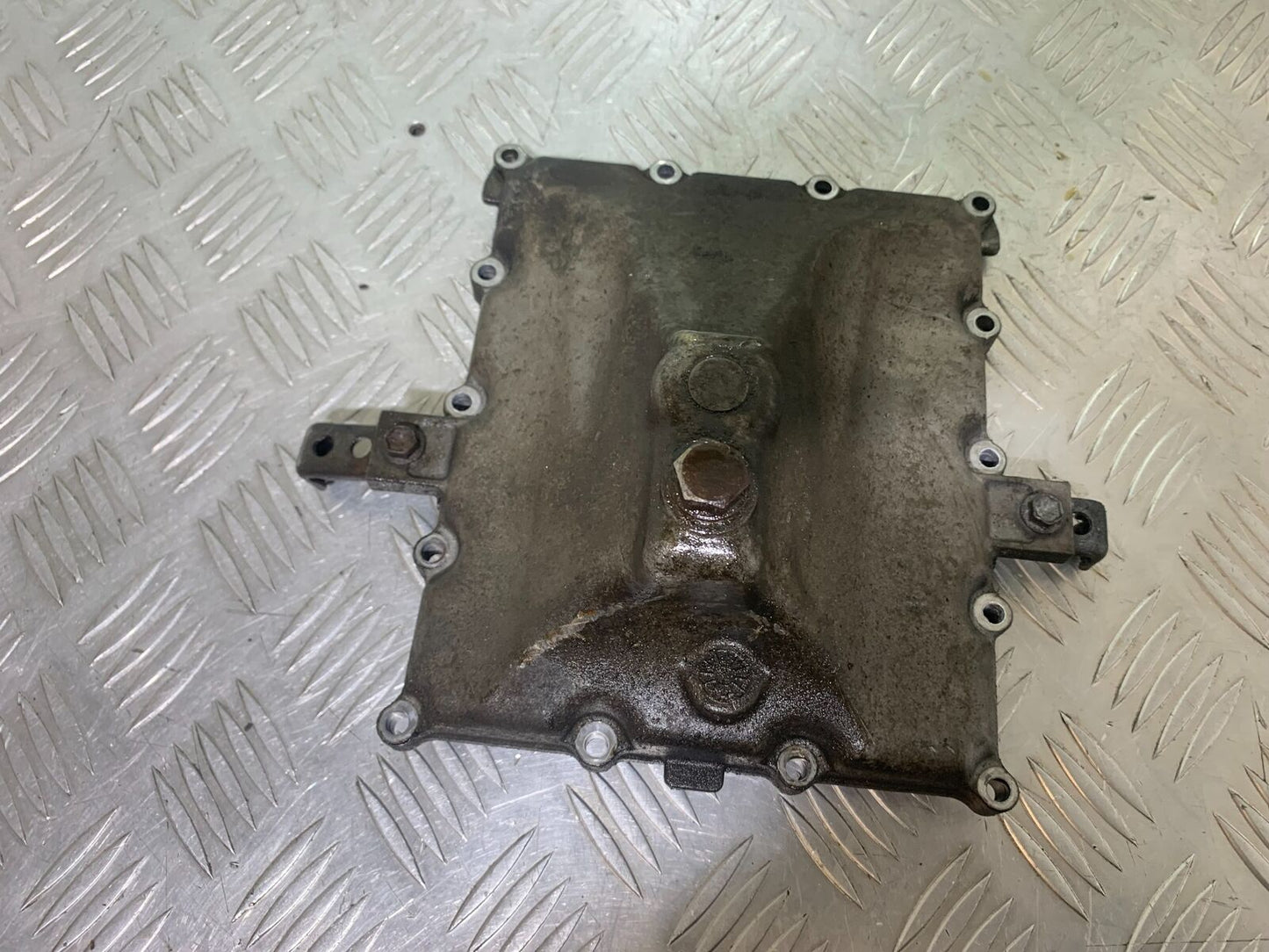 SUZUKI GSXR1000 K1 K2 SUMP  YEAR 2001 (STOCK 753)
