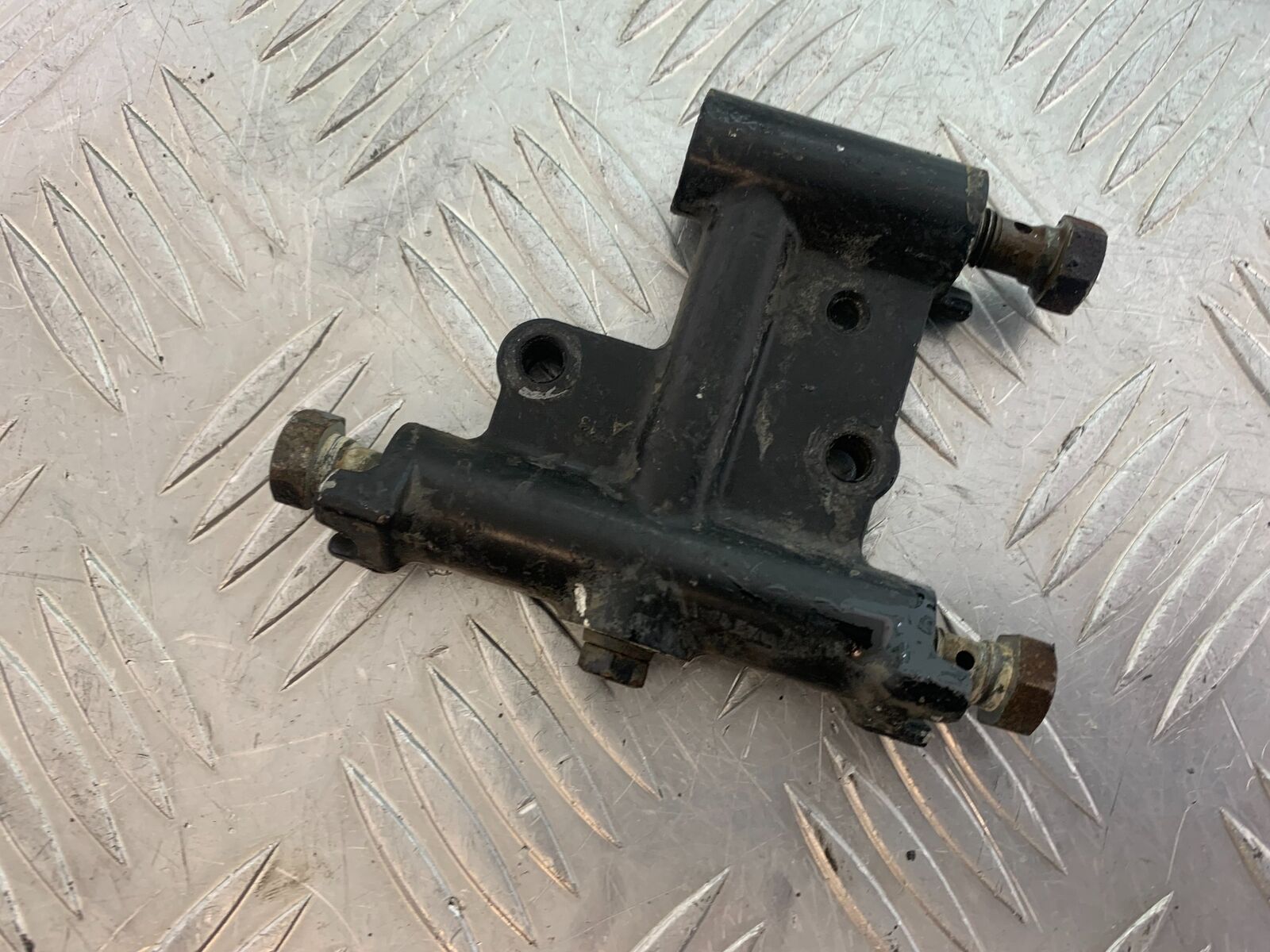 HONDA CX500 CX 500 FRONT BRAKE SPLITTER  YEAR 1980 (CMB1131)
