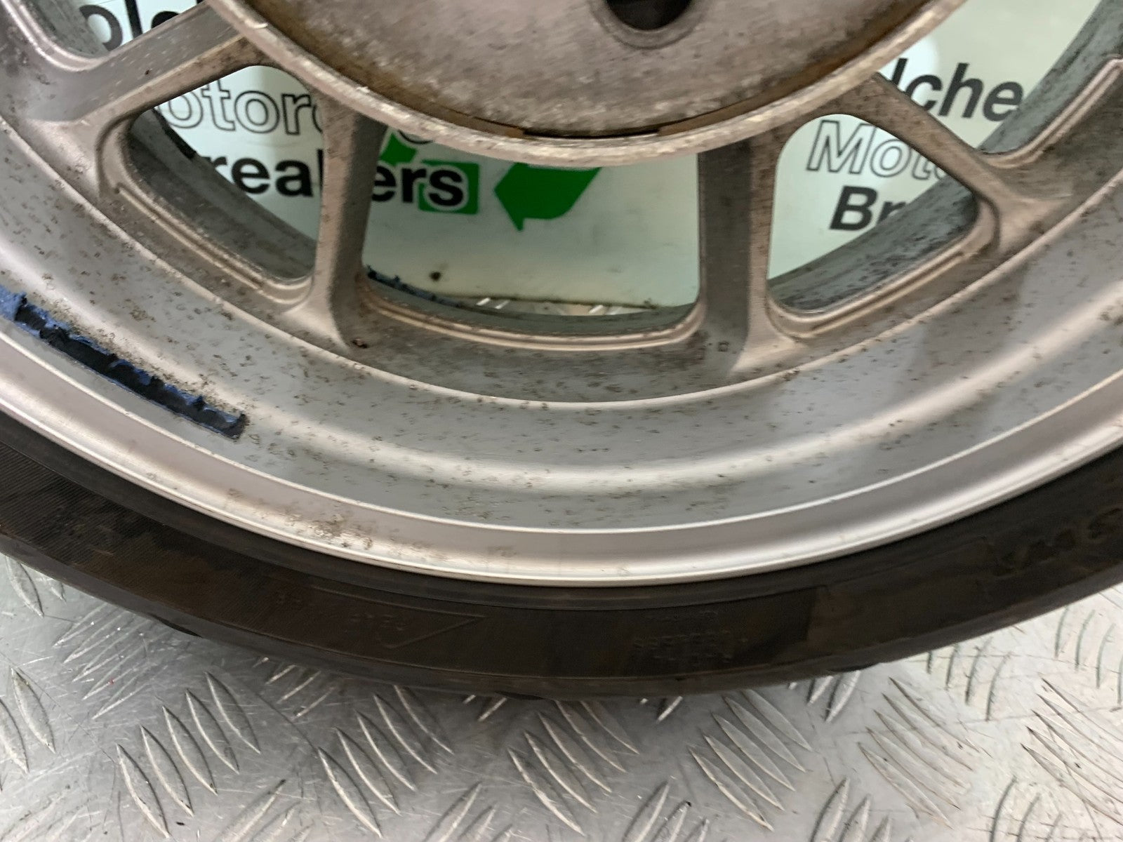 KAWASAKI GTR1400 GTR 1400 REAR WHEEL   YEAR 2007-2009 (CMB1306)