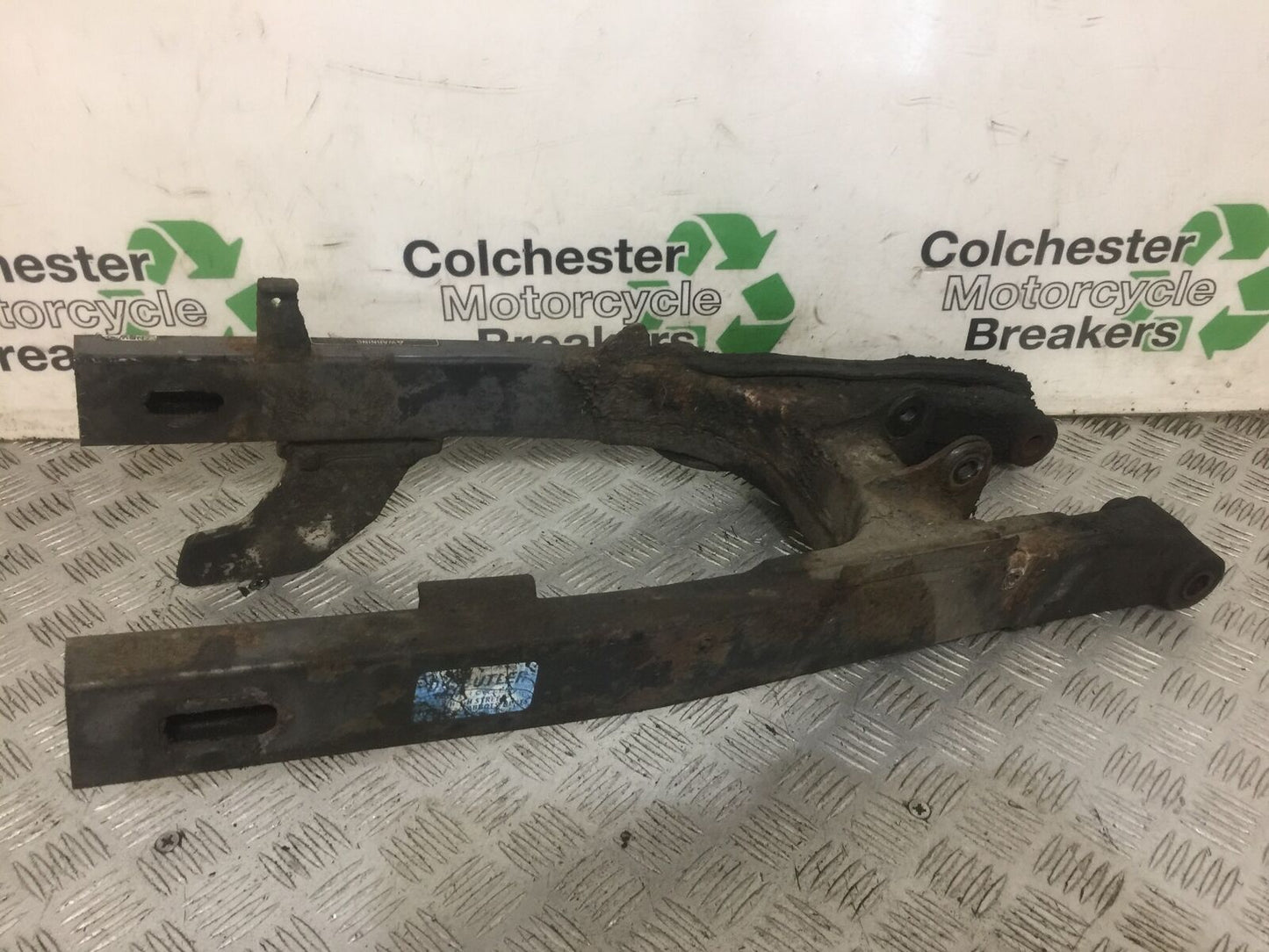 HONDA XL700 TRANSALP SWINGARM  2008-2012  (STOCK 727)