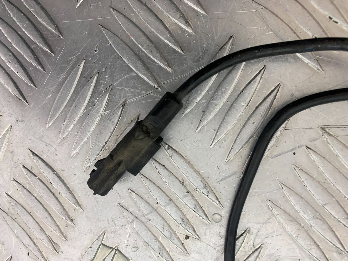 SUZUKI DL 650 V-STROM FRONT ABS SENSOR  YEAR 2020 (CMB1117)
