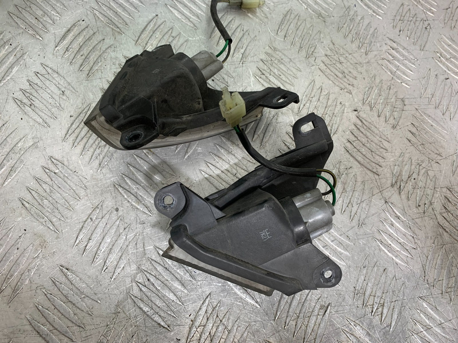 KAWASAKI GTR1400 GTR 1400 FRONT INDICATORS  YEAR 2007-2009 (CMB1306)