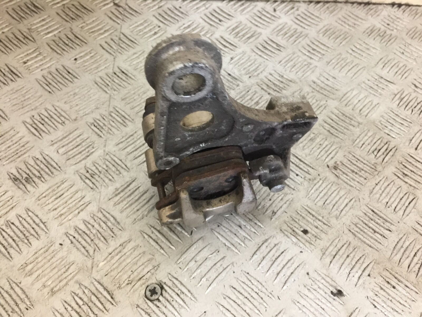 HONDA CB1 CB-1 CB 1 400 REAR CALIPER  YEAR 1989-1990 (STOCK 739)