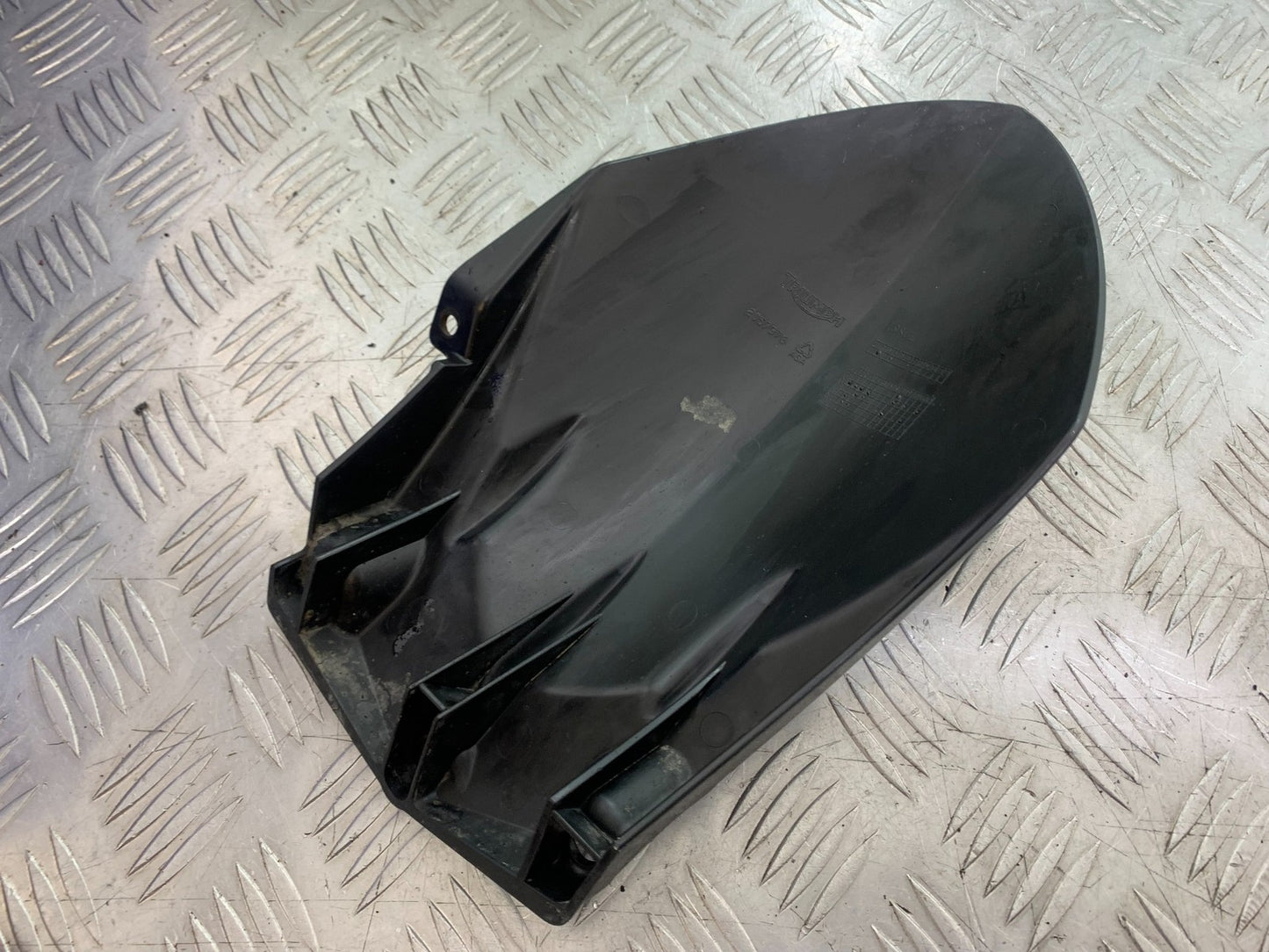 TRIUMPH SPEED TRIPLE R 1050 HUGGER  2009 (CMB1183)