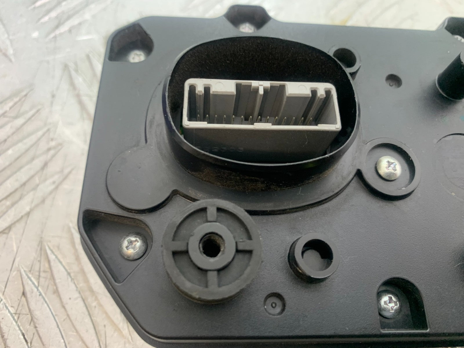 YAMAHA YZF R7 CLOCKS SPEEDO DASH  YEAR 2022-2025 (CMB1255)