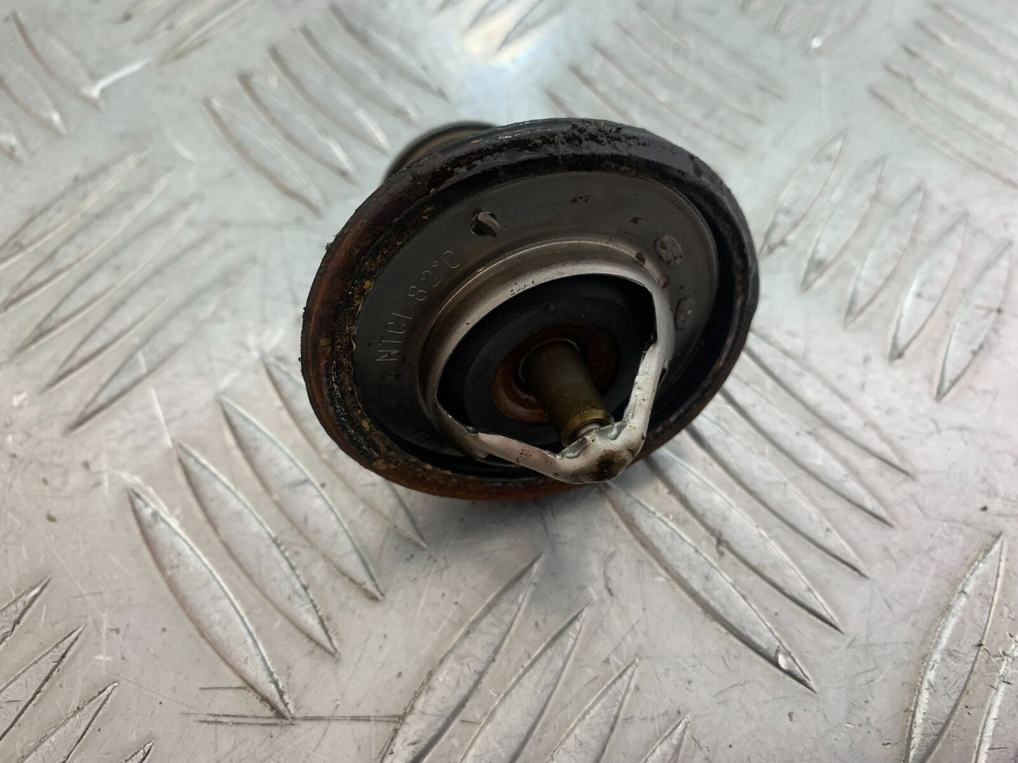 HONDA VFR1200 VFR 1200 FA THERMOSTAT  YEAR 2010-11 CMB1088)