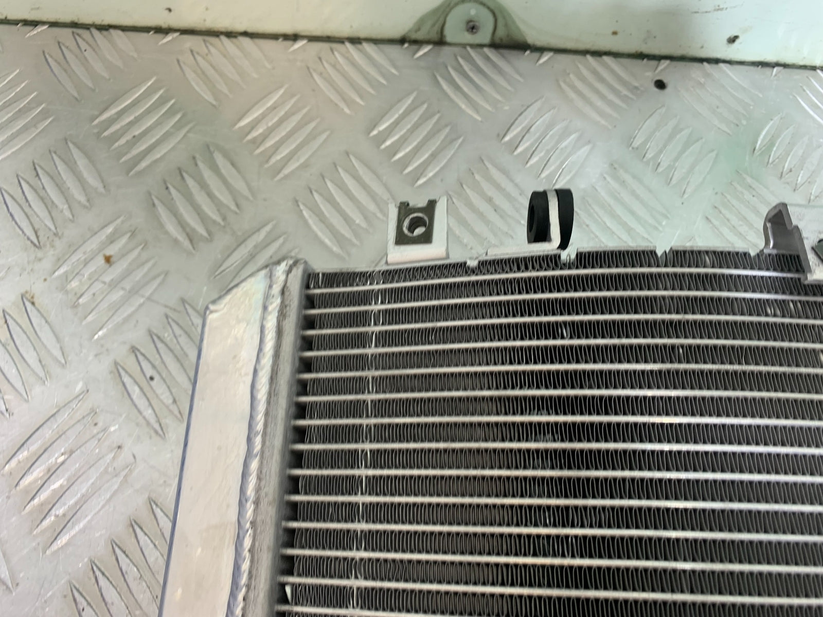 KAWASAKI ZX10R ZX 10R RADIATOR  YEAR 2011-2015 (CMB1154)