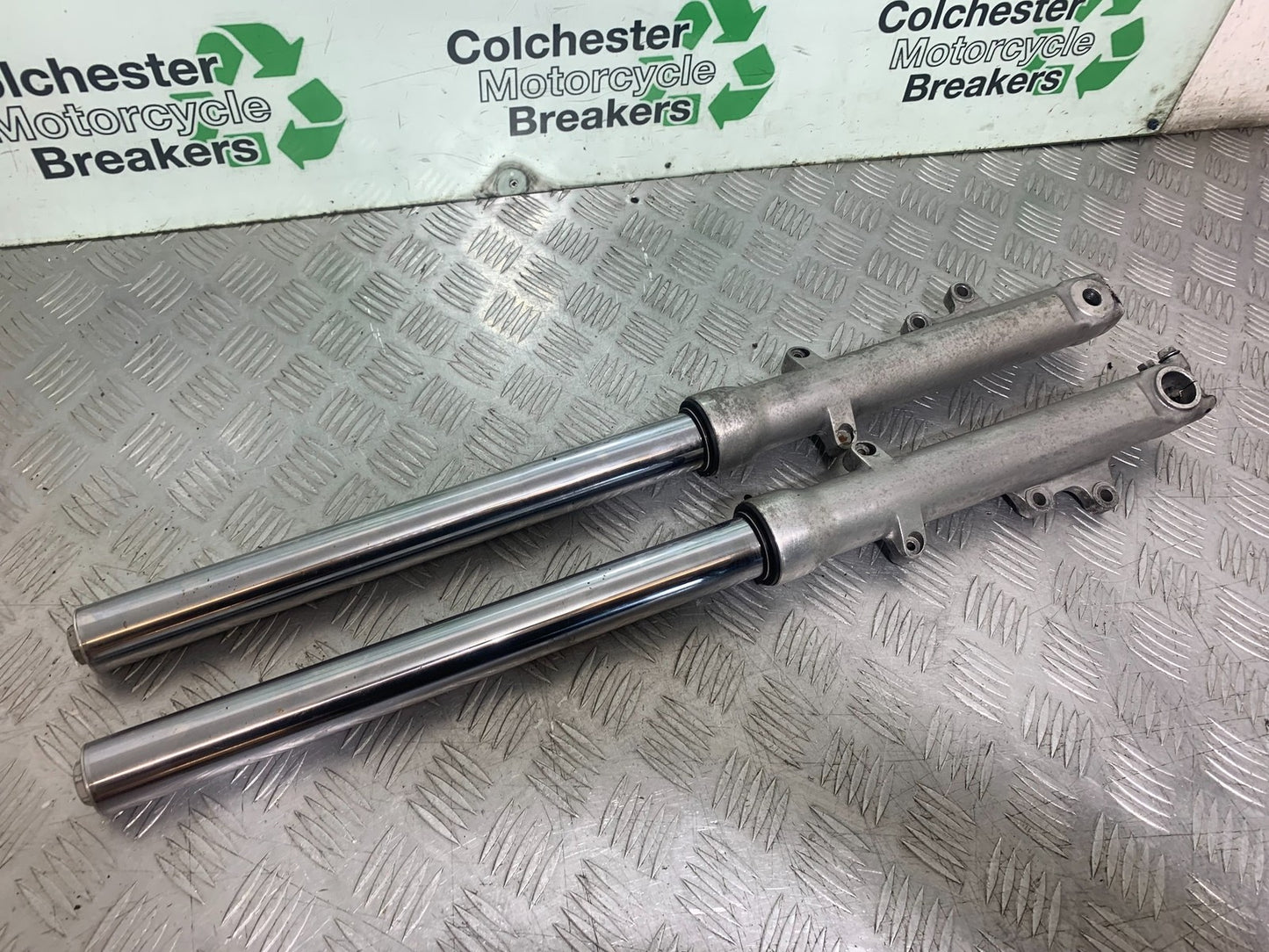 SUZUKI GSX750 INAZUMA FORKS (SOLD AS PARTS)  YEAR 1998-2003 (CMB1308)