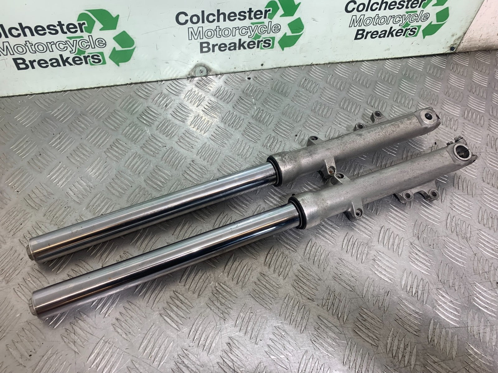 SUZUKI GSX750 INAZUMA FORKS (SOLD AS PARTS)  YEAR 1998-2003 (CMB1308)