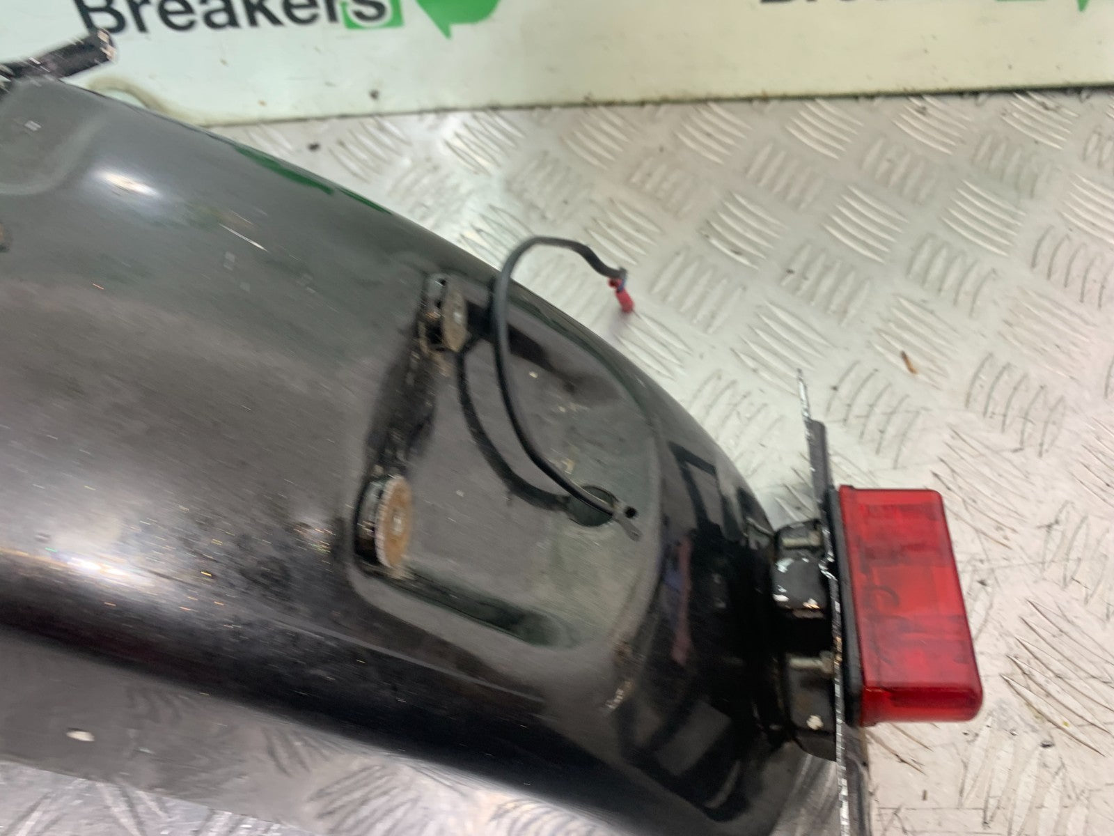 HONDA VT700 VT 700 SHADOW REAR MUDGUARD  YEAR 1984-85 (CMB1328)
