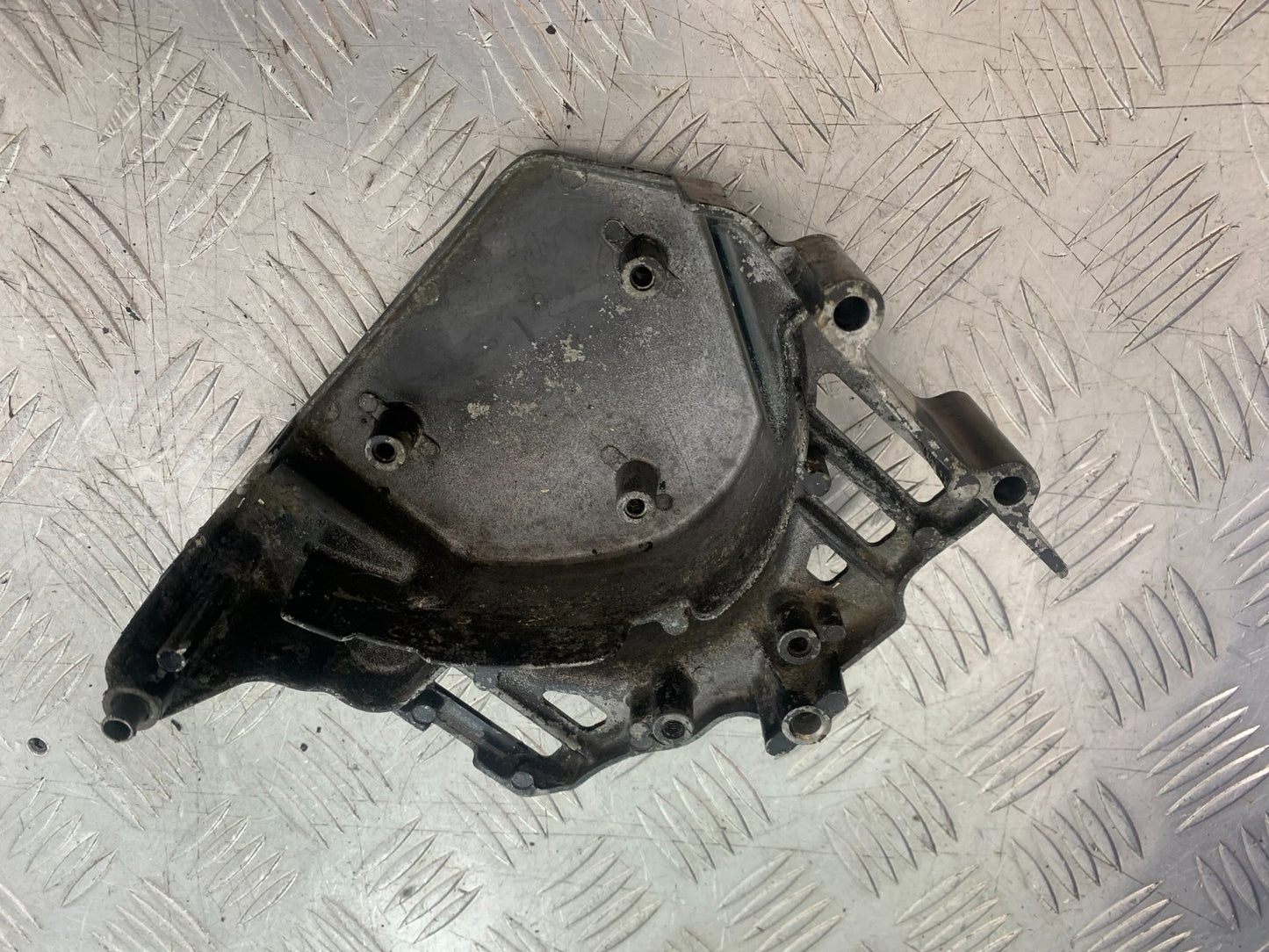 KAWASAKI GPZ600 GPZ 600 SPROCKET COVER   YEAR 1988-90 (CMB1258)