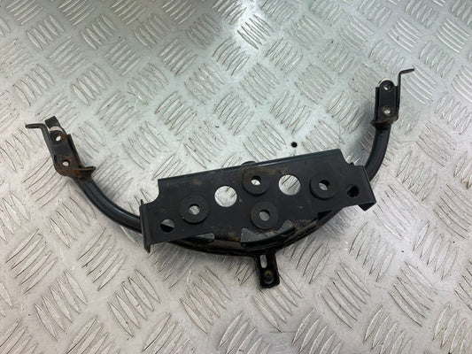 KAWASAKI Z750 Z 750 FAIRING BRACKET YEAR 2004-2006  (CMB1104)