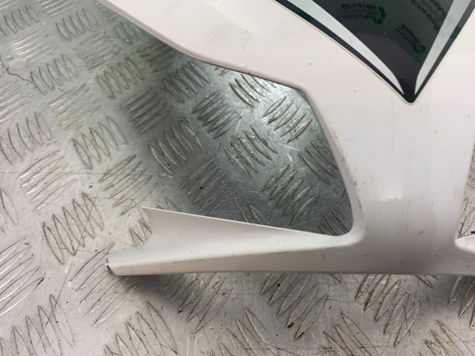 HONDA CBR1000 rr FIREBLADE TOP FAIRING PANEL   YEAR 2012-2016 (CMB1198)