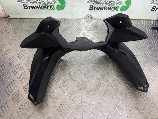 YAMAHA XJ6 XJ6-S CLOCK SURROUND   YEAR 2009-2015  (CMB1212)