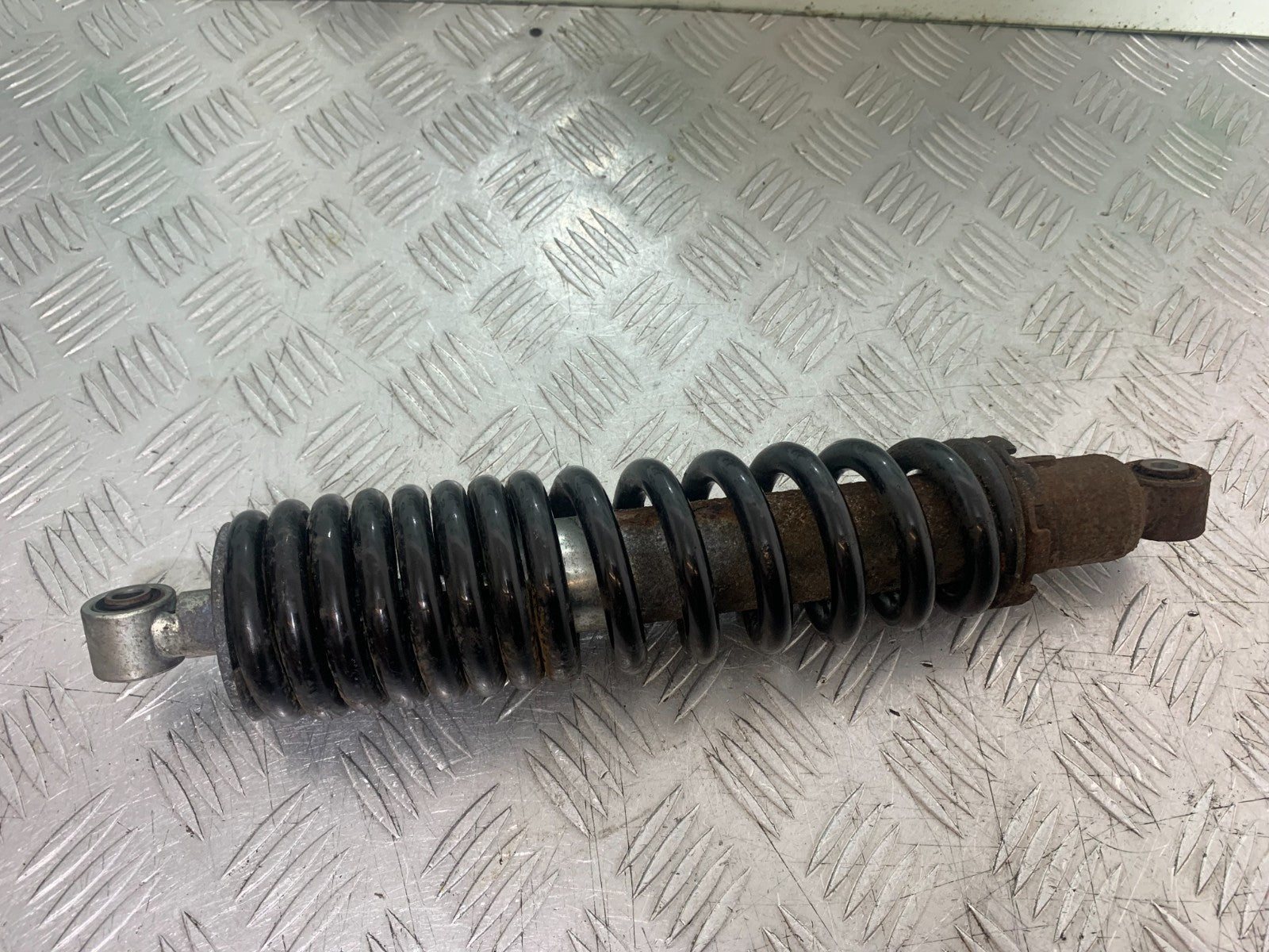 ROYAL ENFIELD HIMALAYAN 411 REAR SHOCK  YEAR 2018-2023 (CMB1322)
