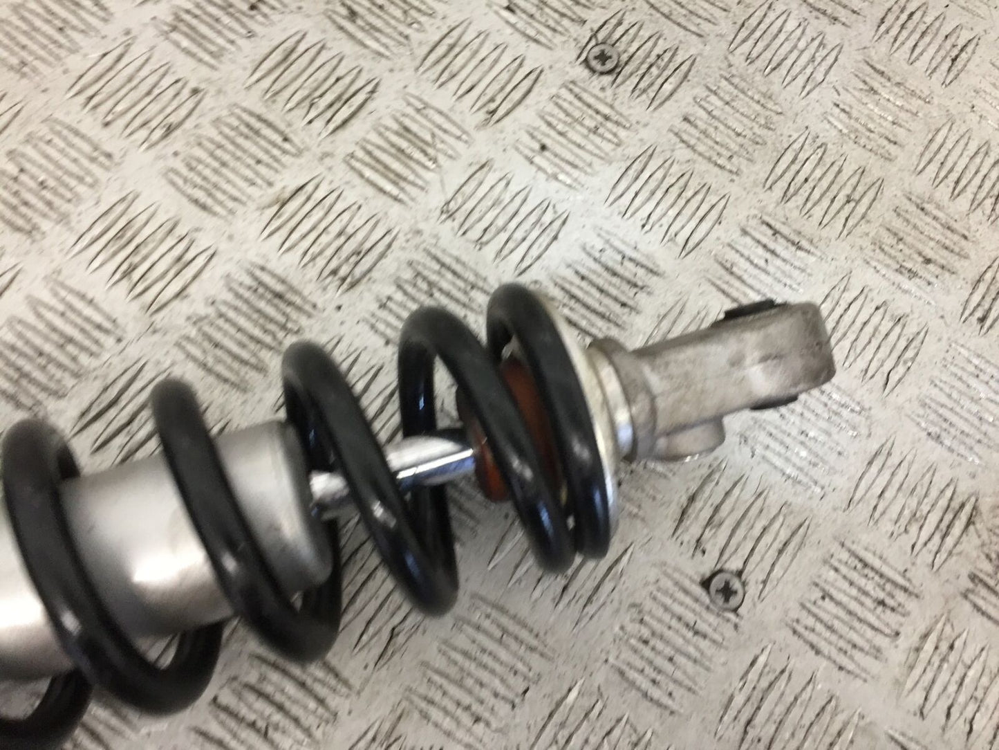 YAMAHA MT09 MT-09 REAR SHOCK   YEAR 2018 (STOCK 906)
