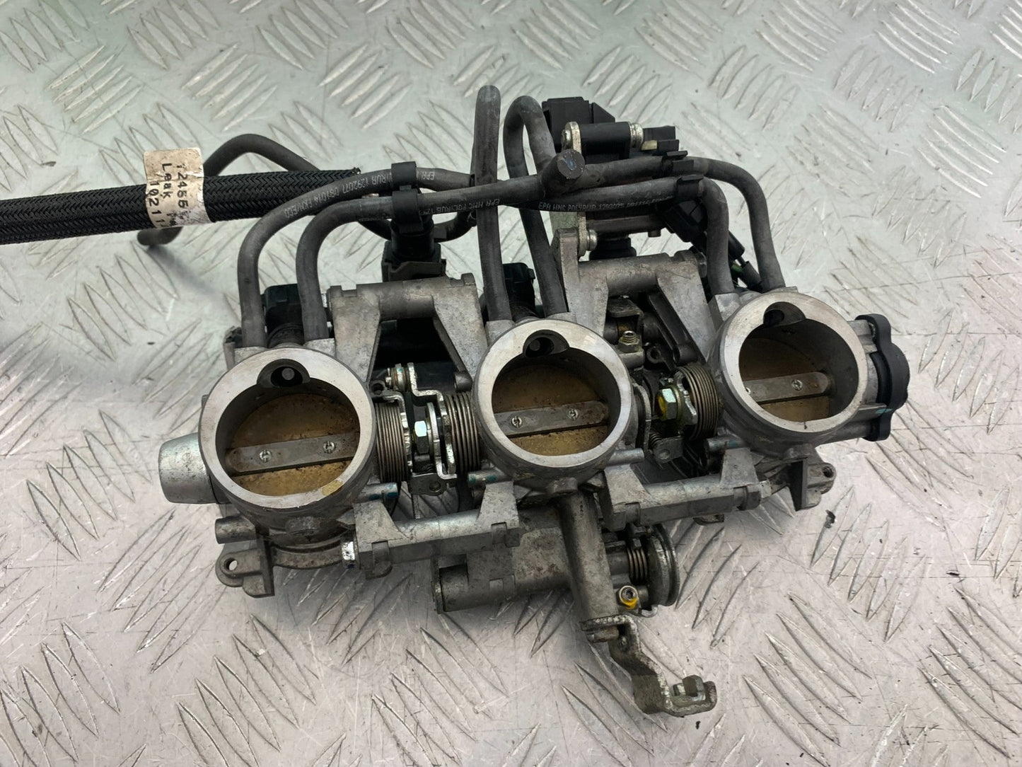 TRIUMPH 675 STREET TRIPLE RX THROTTLE BODIES 2015- 2017 (CMB1299)