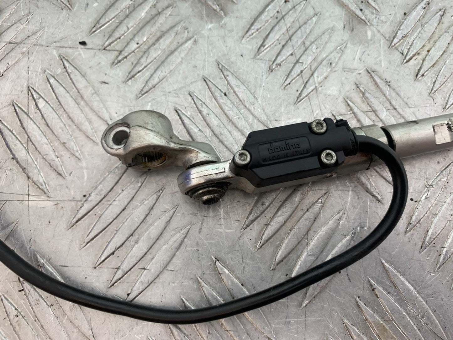 DUCATI 1299 PANIGALE GEAR LEVER   YEAR 2016 (CMB 1187)