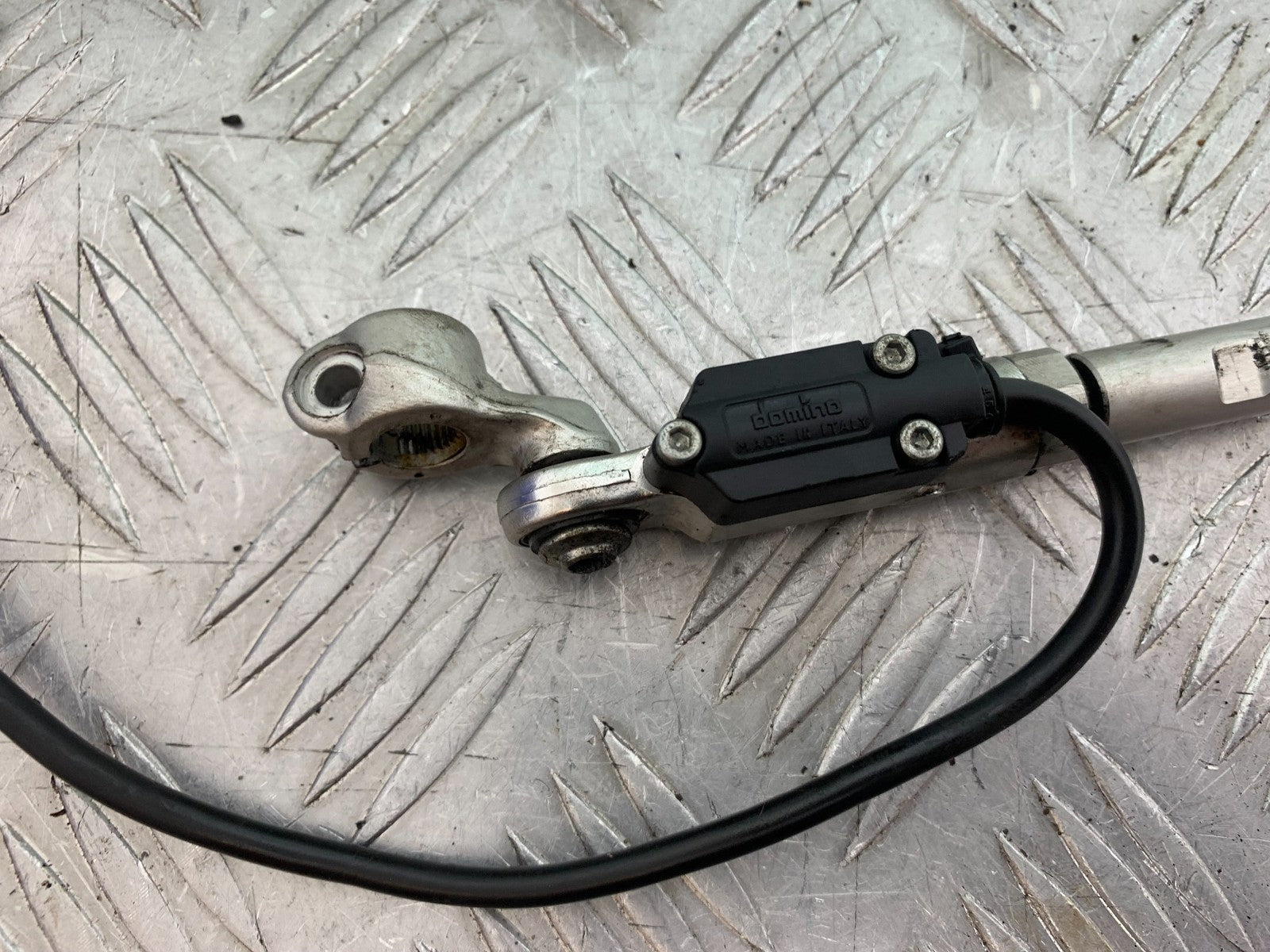 DUCATI 1299 PANIGALE GEAR LEVER   YEAR 2016 (CMB 1187)