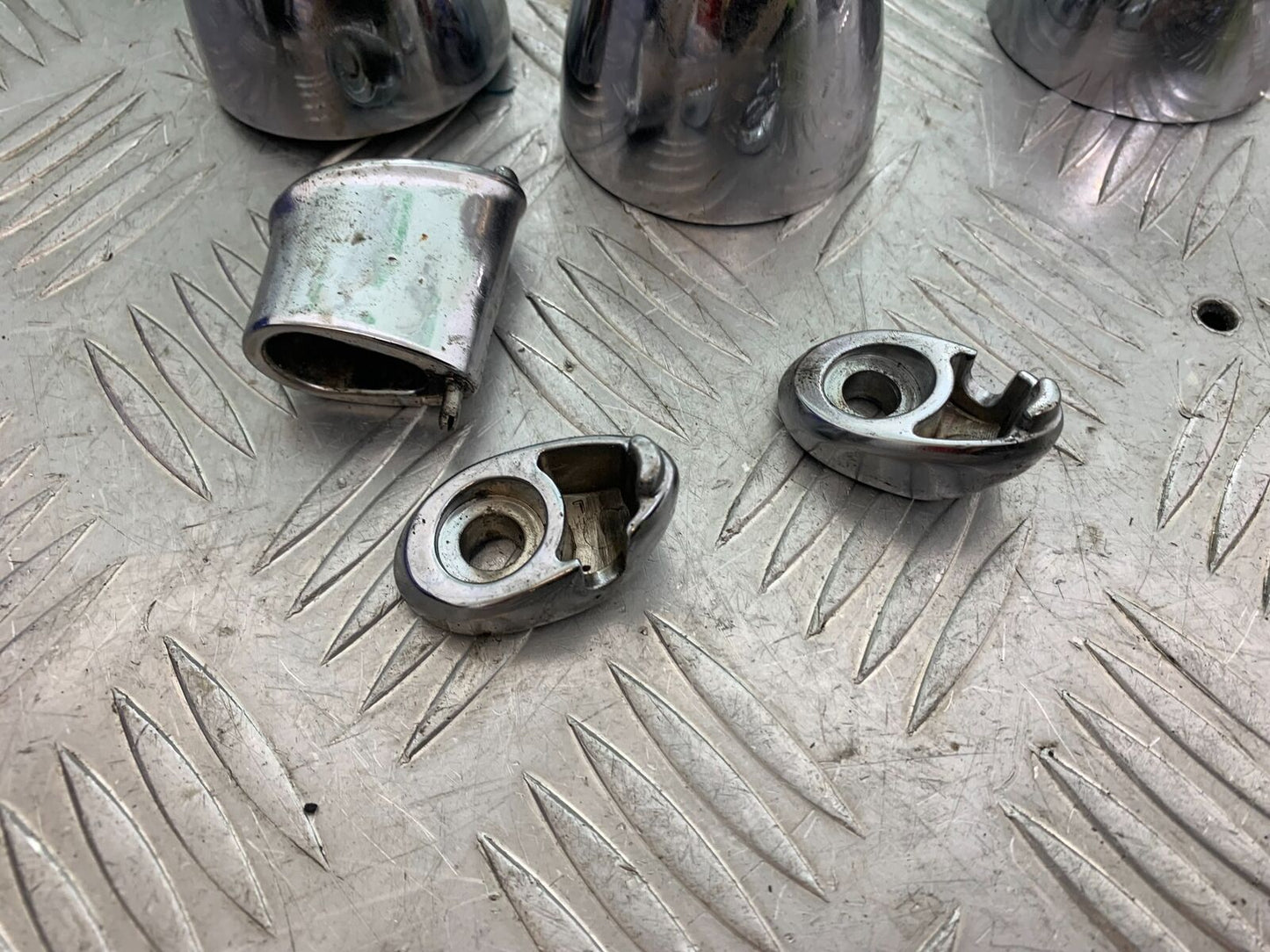 TRIUMPH THUNDERBIRD 1600 INDICATORS (DAMAGED)  YEAR 2011 (CMB1107)