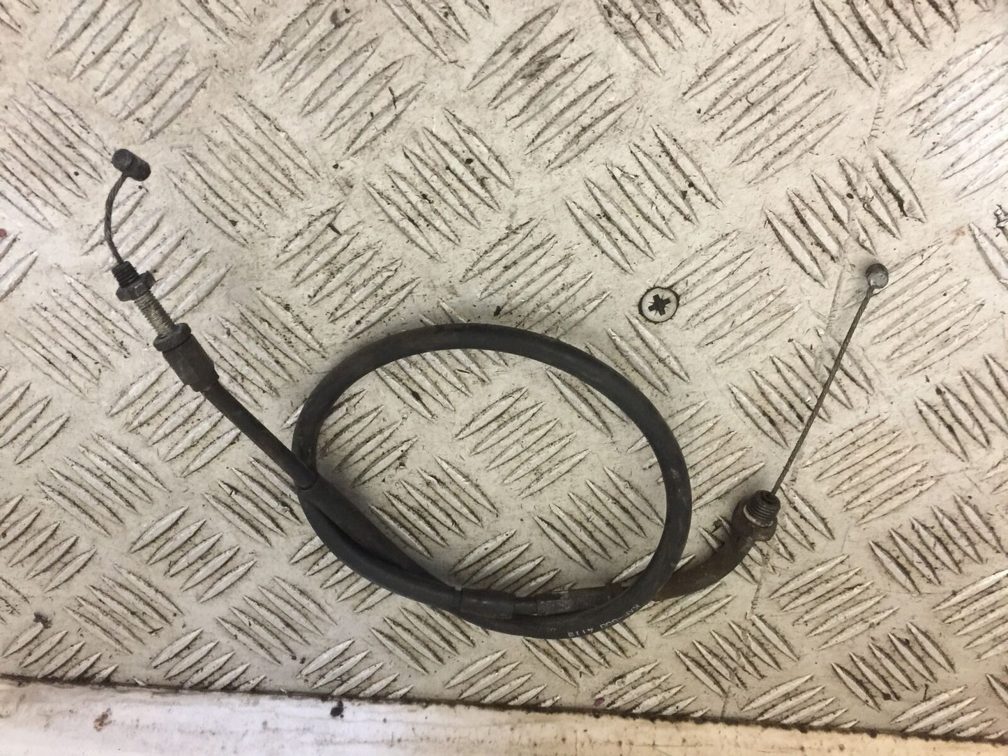 HONDA CB1 CB-1 CB 1 400 THROTTLE CABLE  YEAR 1989-1990 (STOCK 739)