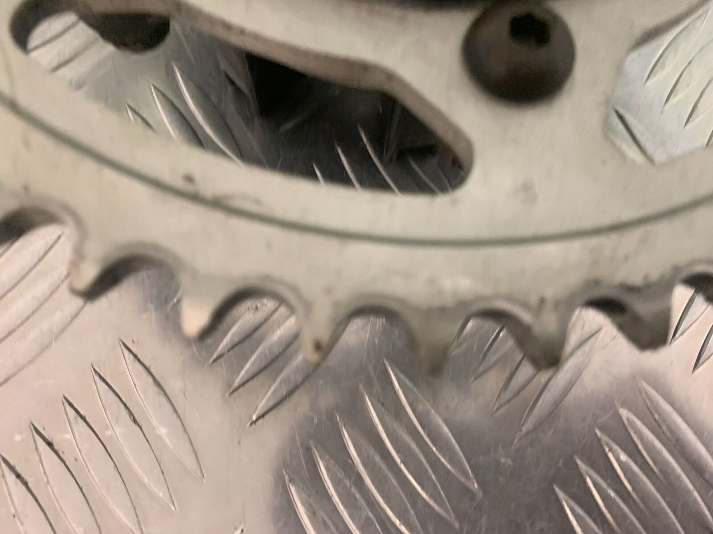 HONDA XL650 V TRANSALP REAR SPROCKET CARRIER YEAR 2001-2006 (STOCK 975)